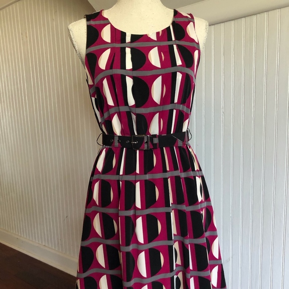 Banana Republic Mod Pink, Black and White Dress - Picture 2 of 4